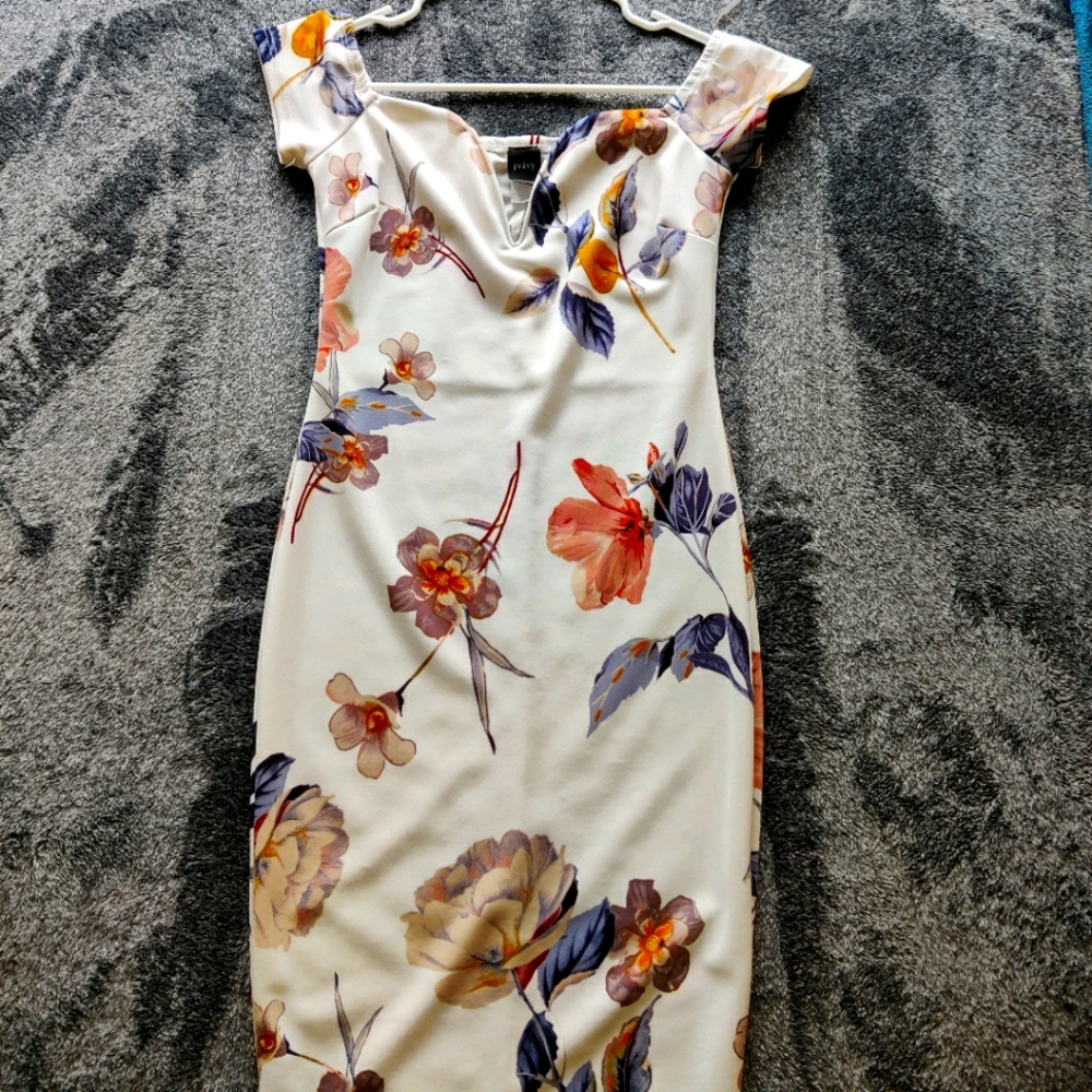 Floral spring dress